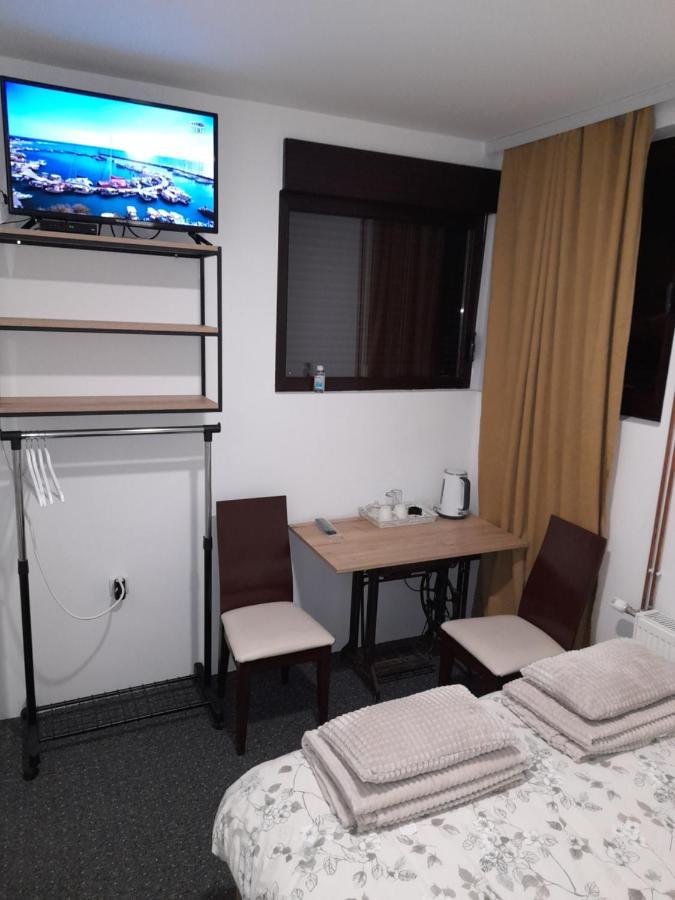 Apartmani Exit Pale Eksteriør billede